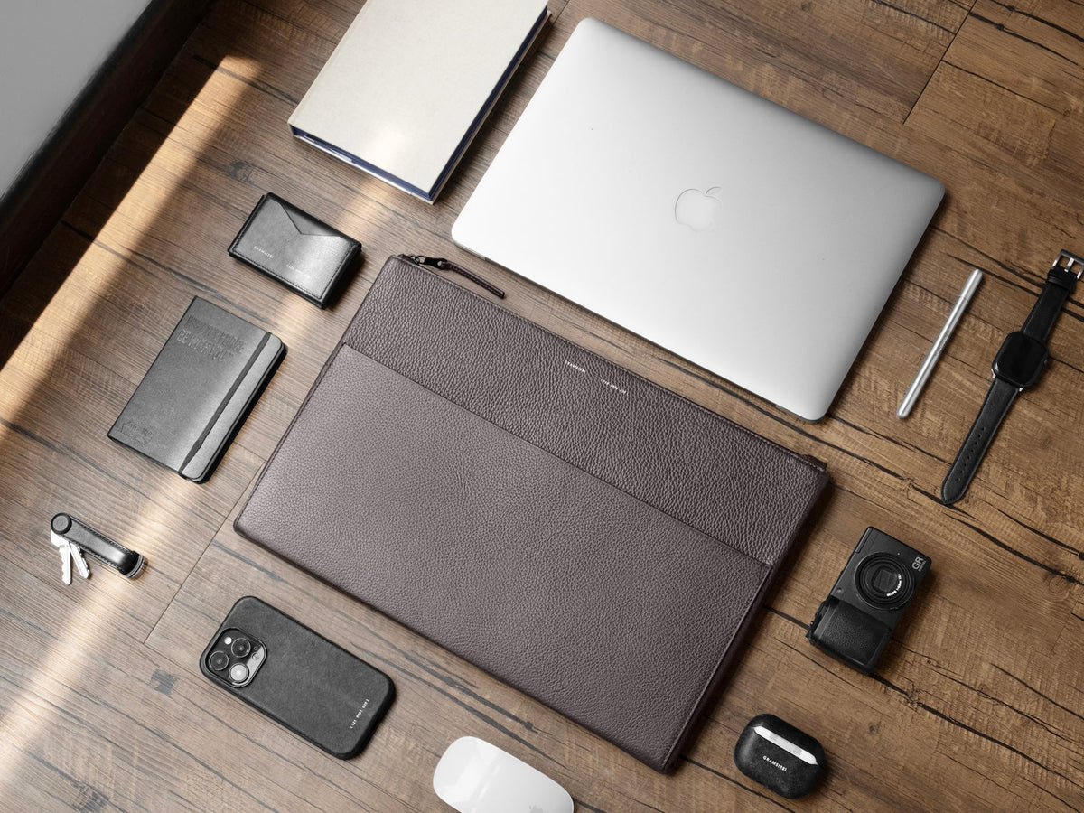 114 Leather Folio | Pebbled