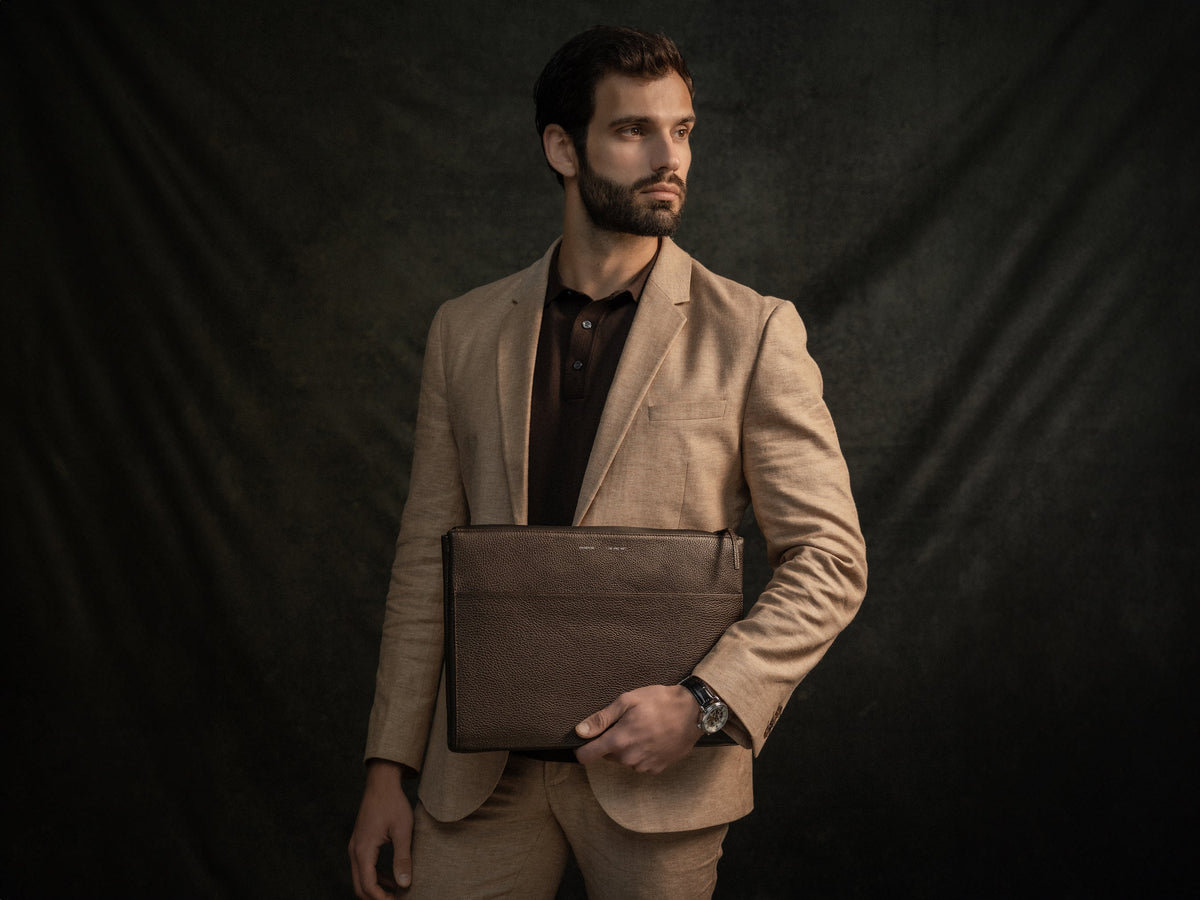 114 Leather Folio | Pebbled